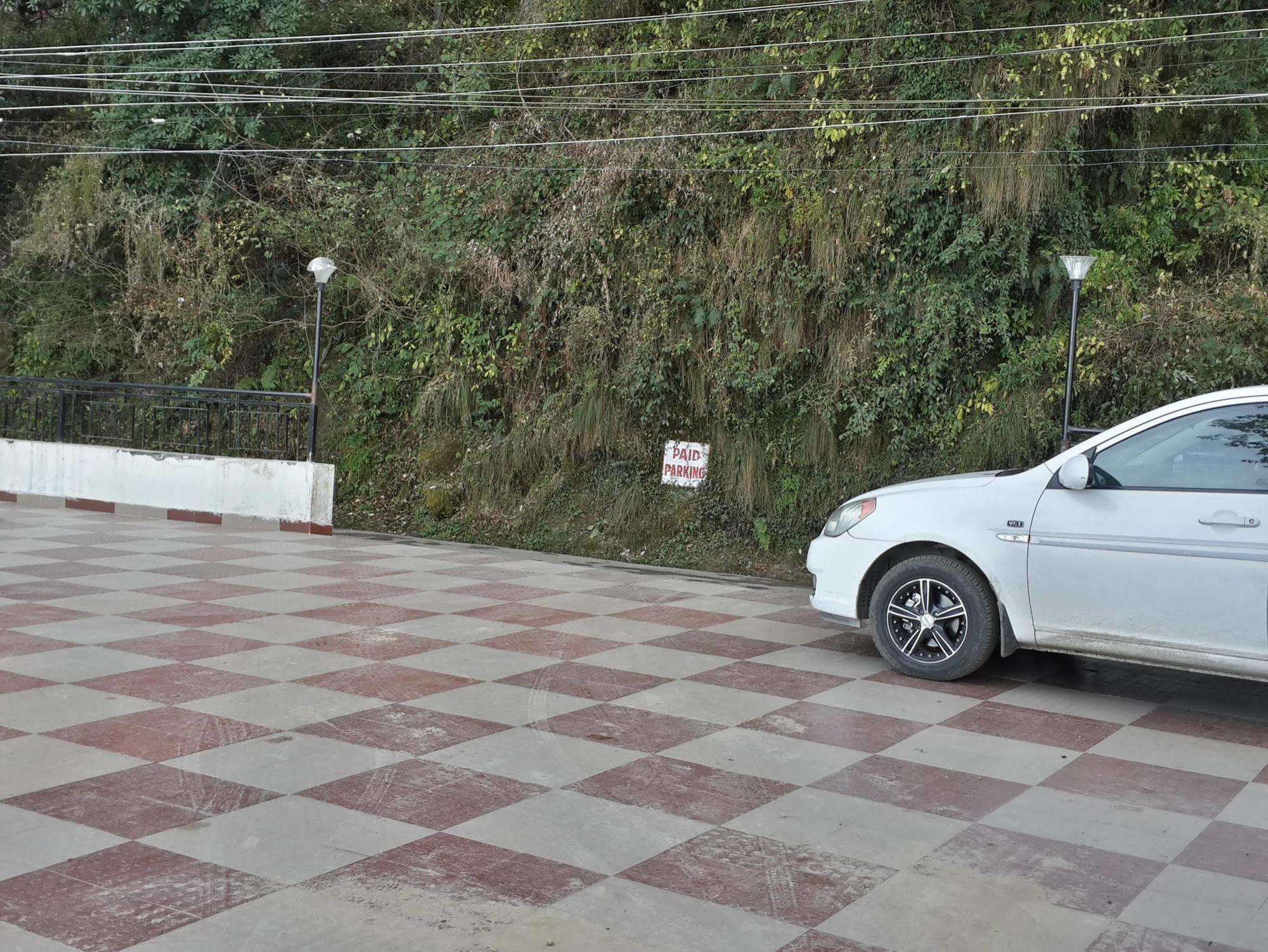 Valley View Hotel Masuri Exterior foto